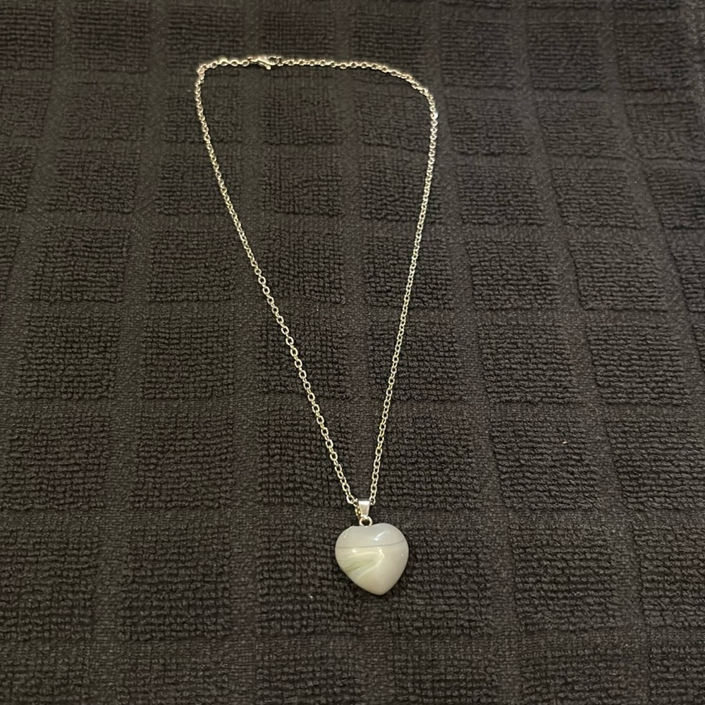 Blue/grey smooth Heart shaped Pendant fashion Necklace